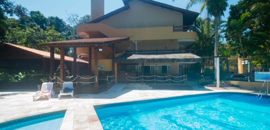 Flat no Amarilis Riviera de São Lourenço rt019