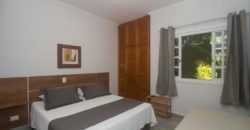 Flat no Amarilis Riviera de São Lourenço rt020