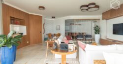 Apartamento pé na areia Riviera frente para o Mar rt026