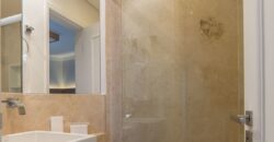 Apartamento pé na areia Riviera frente para o Mar rt026